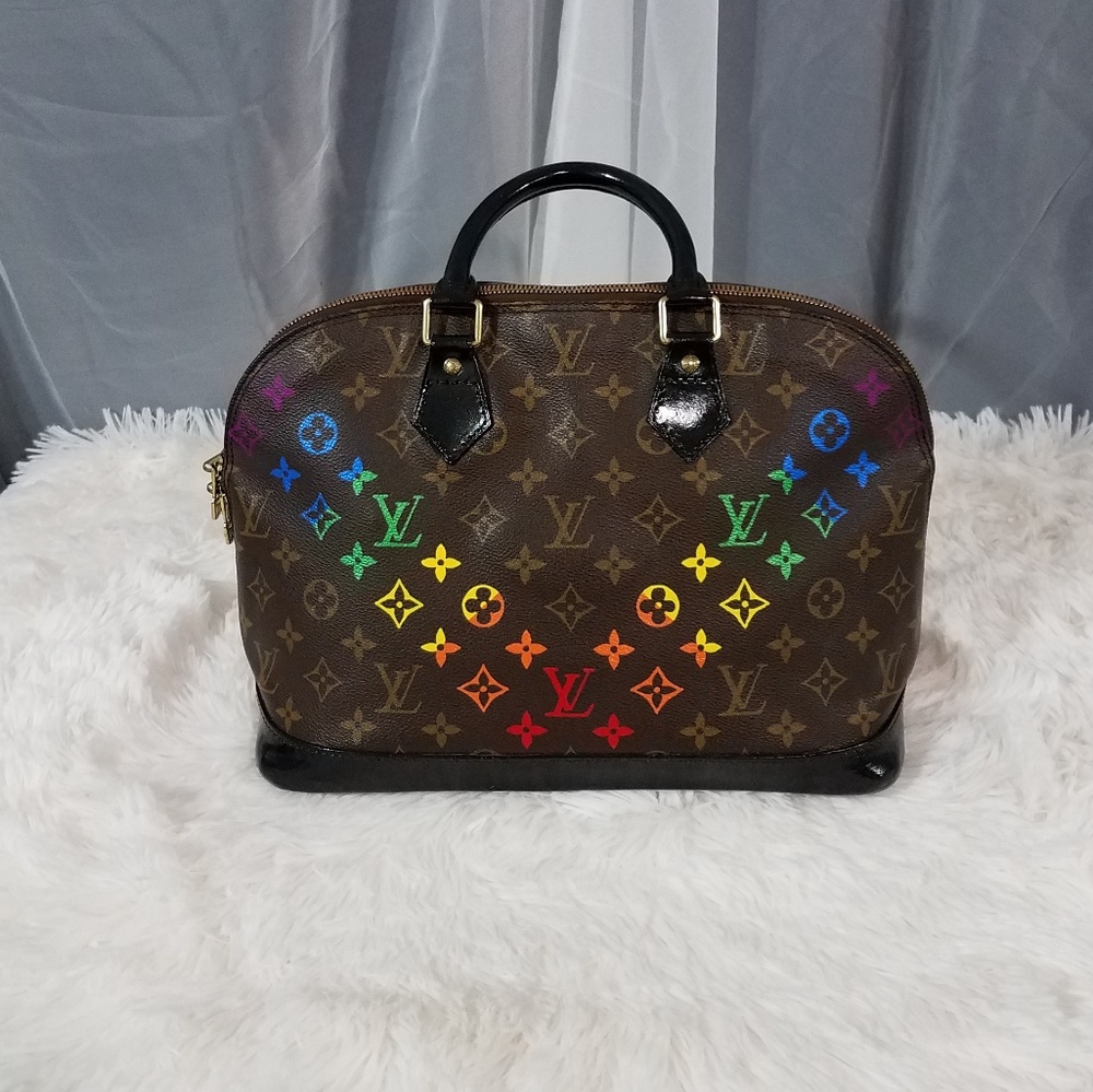 💸💸SOLD💸💸Authentic Custom Louis Vuitton Alma MM